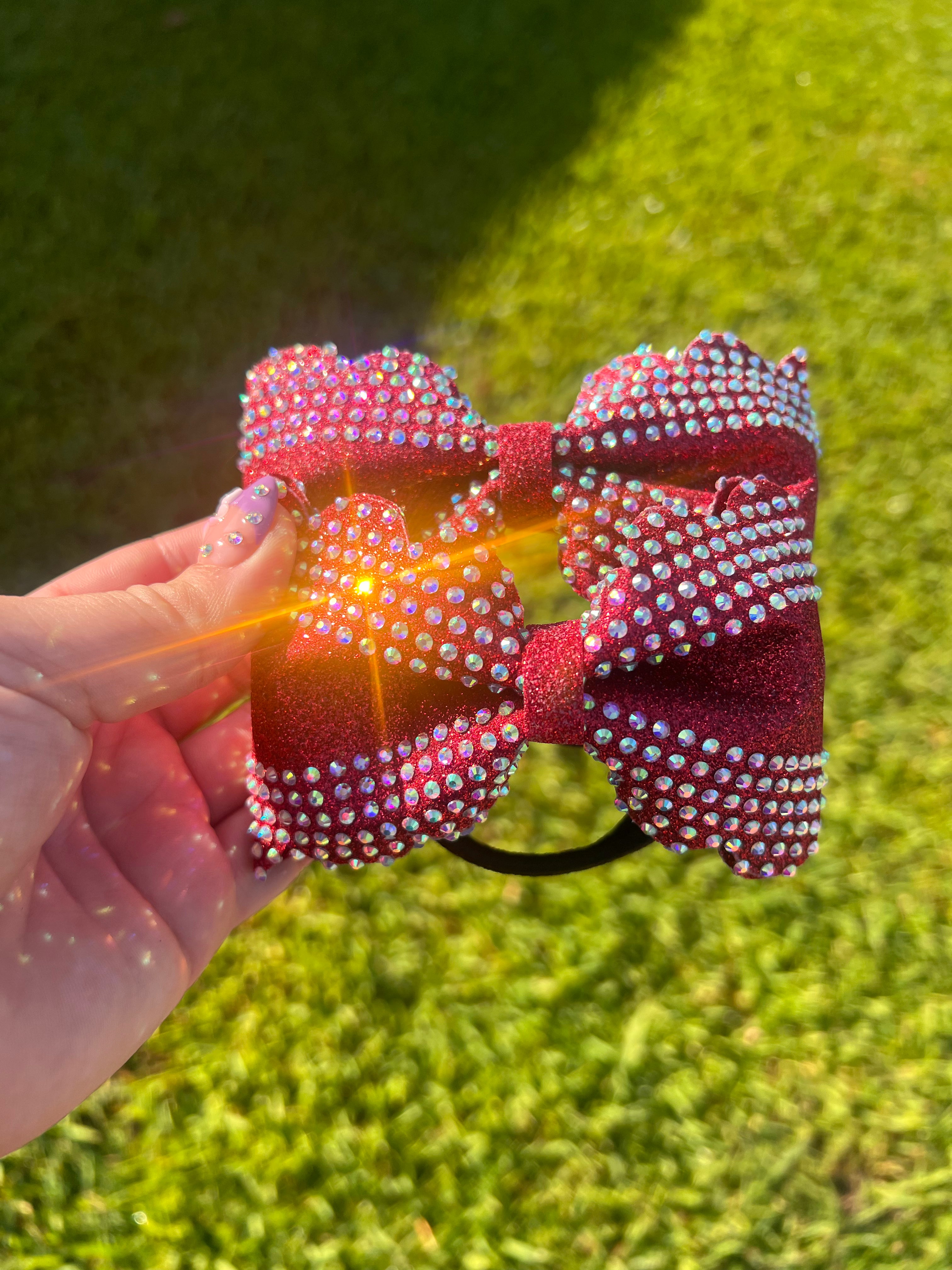 Scalloped piggy bow set